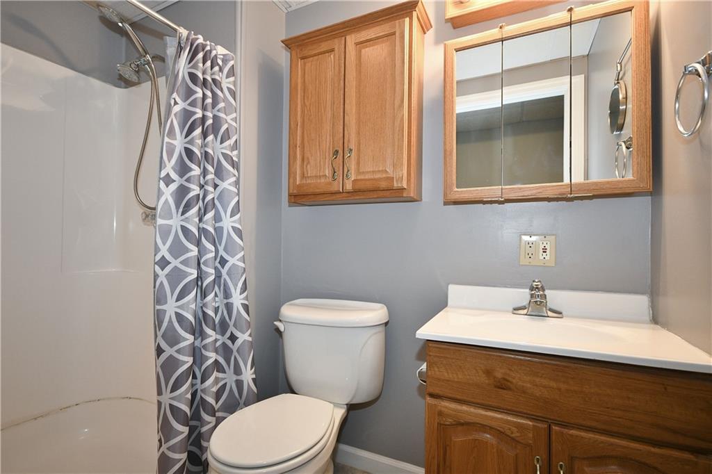 1155 Old Farm Road Lawrence, PA 15055 - Photo 21 of 25 Gallery Image 21