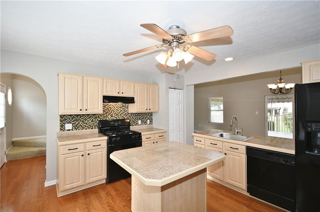 1155 Old Farm Road Lawrence, PA 15055 - Photo 7 of 25 Gallery Image 7