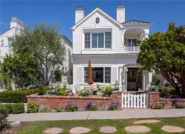 $7,500,000 | 223 Marigold Avenue, Corona del Mar, CA 92625