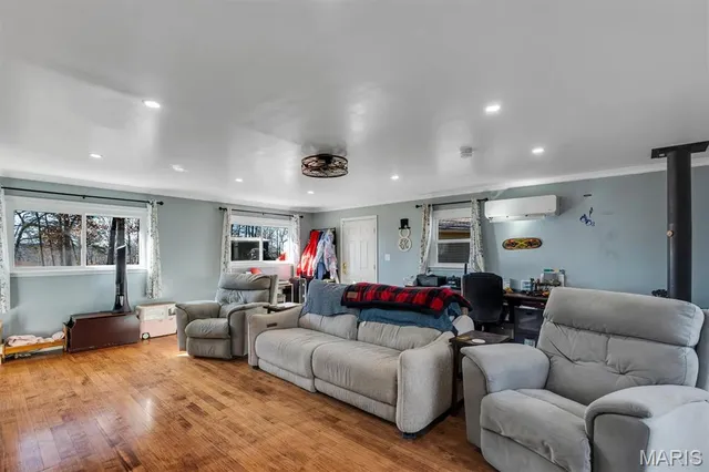 $375,000 | 2557 Nike Base Road, Catawissa, MO 63015