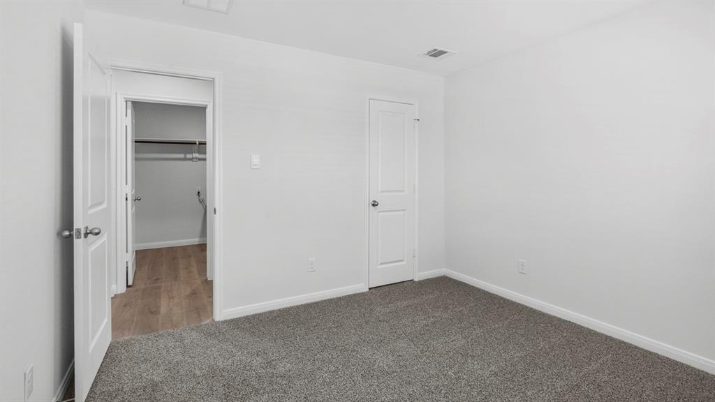 1921 Reveille Way Terrell, TX 75160 - Photo 4 of 30 a view of small space