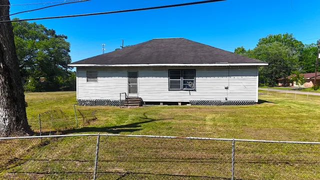 $49,000 | 270 South 9th Street, Silsbee, TX 77656
