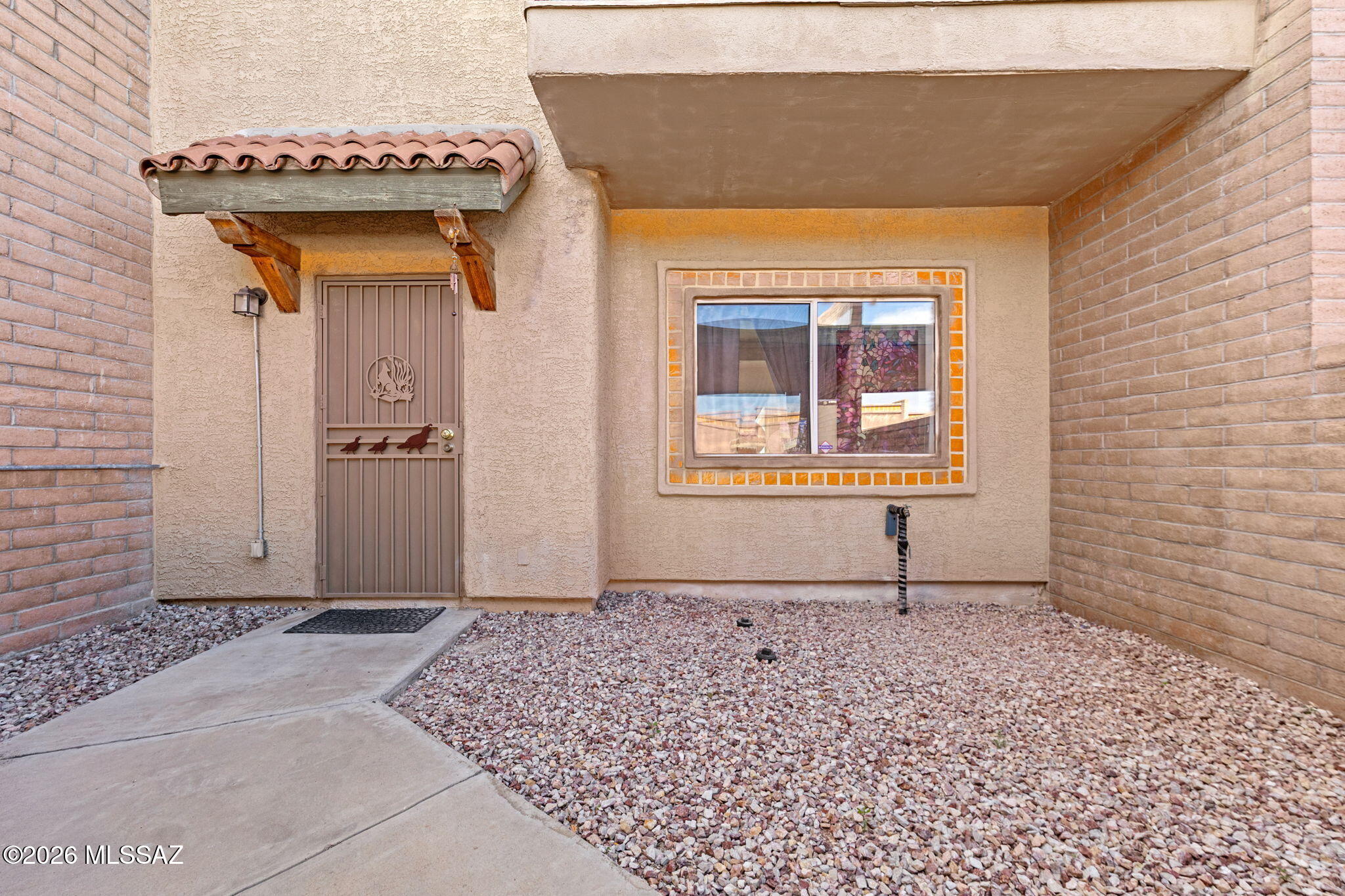 3524 South Mission Road, Unit 3 Tucson, AZ 85713 - Photo 1 of 33