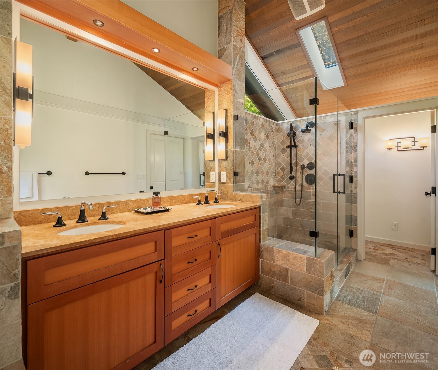 10153 Southwest 263rd Street Vashon, WA 98070 - Photo 19 of 39