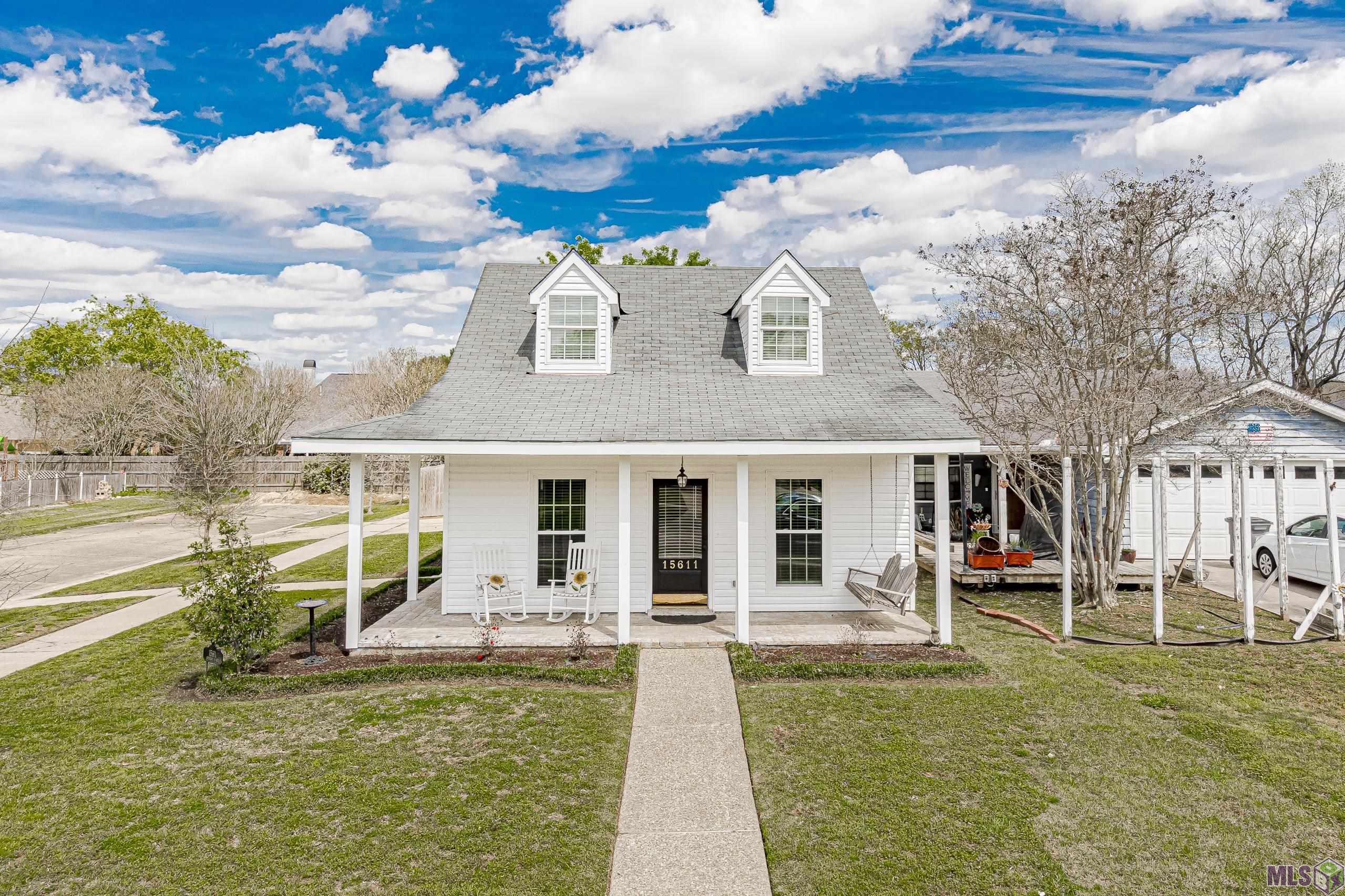 15611 Springwood Avenue Baton Rouge, LA 70817 - Photo 2 of 18 Gallery Image 2