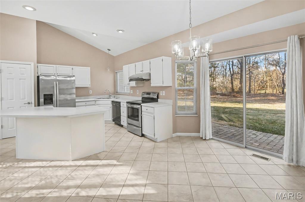 1929 Mapleview Court Belleville, IL 62226 - Photo 24 of 51