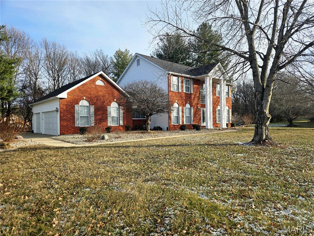 1929 Mapleview Court Belleville, IL 62226 - Photo 3 of 51