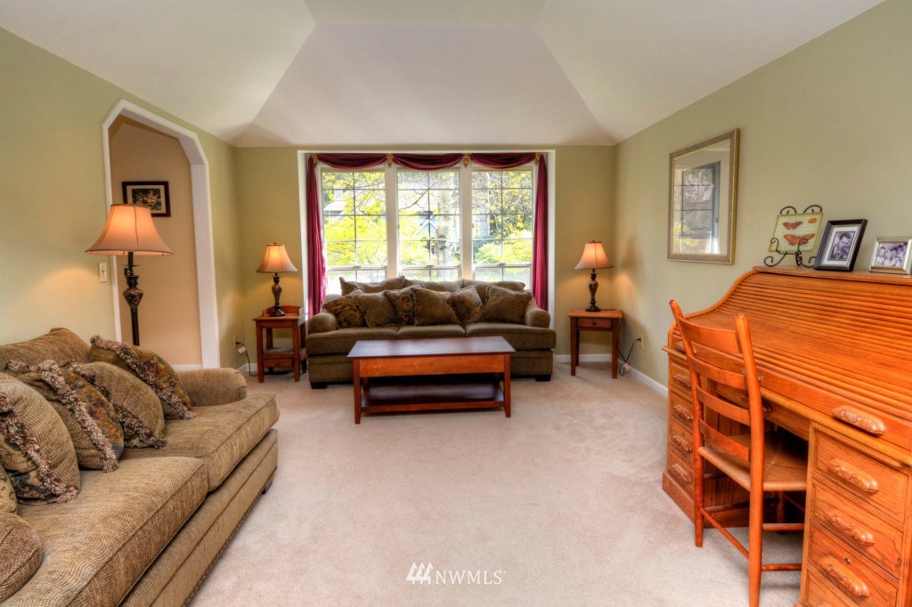 20910 33rd Drive Southeast Bothell, WA 98021 - Photo 8 of 21