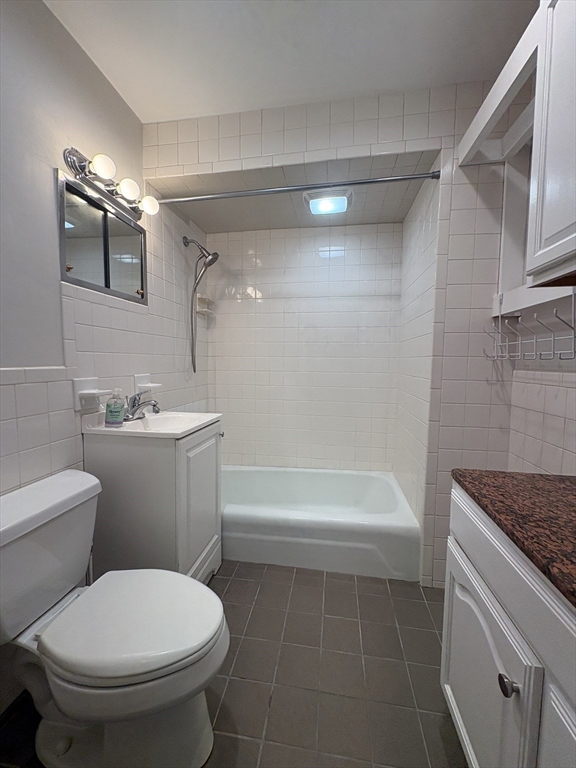 26 St James Street, Unit 26 Newton, MA 02458 - Photo 5 of 9