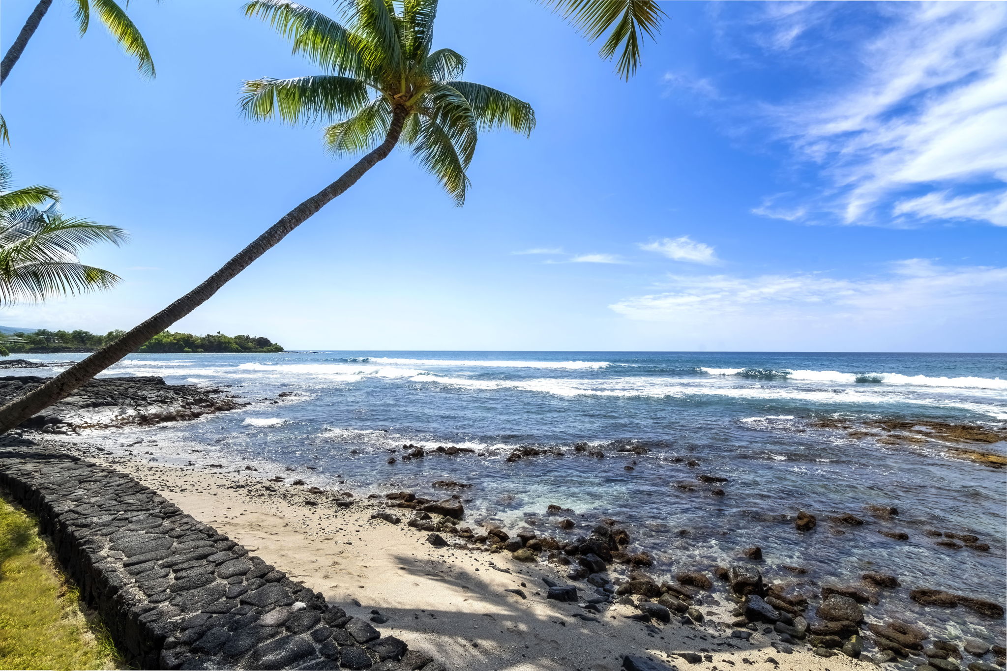 76-6259 Alii Drive, Unit 332 Kailua-Kona, HI 96740 - Photo 9 of 21 a view of ocean view with beach