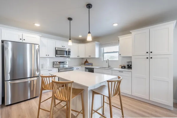 $3,125 | 2325 Anchor Avenue, Traverse City, MI 49686