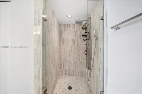 $849,000 | 1900 Sunset Harbour Drive, Unit 2315, Miami Beach, FL 33139