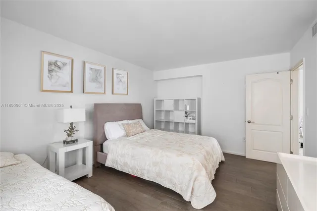 $849,000 | 1900 Sunset Harbour Drive, Unit 2315, Miami Beach, FL 33139