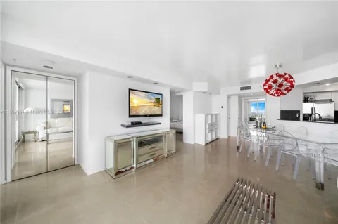 $849,000 | 1900 Sunset Harbour Drive, Unit 2315, Miami Beach, FL 33139