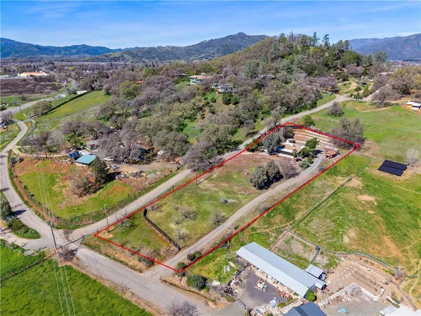 $325,000 | 9170 Upper Lake Lucerne, Upper Lake, CA 95485