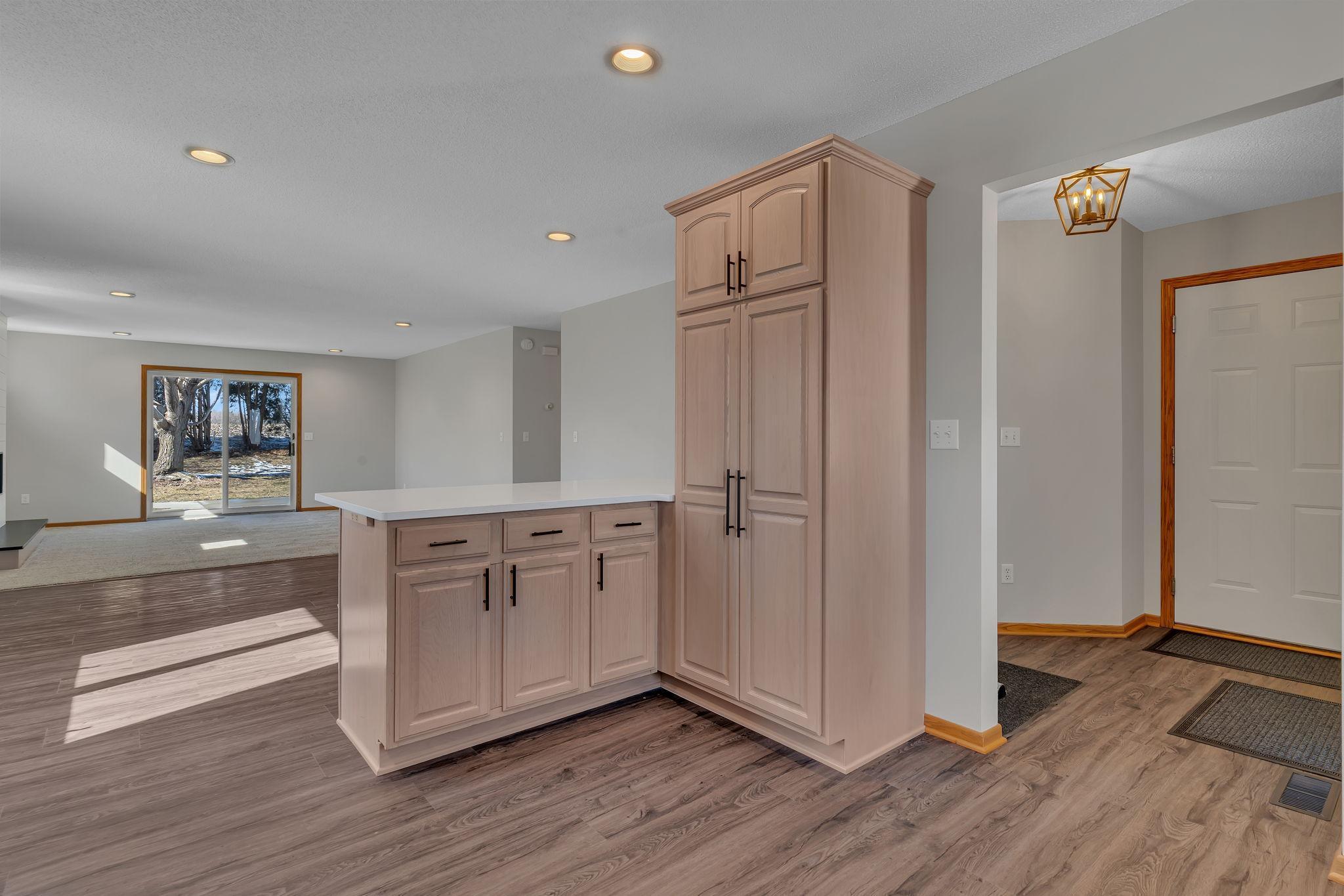 2608 10th Street Southwest Willmar, MN 56201 - Photo 13 of 31