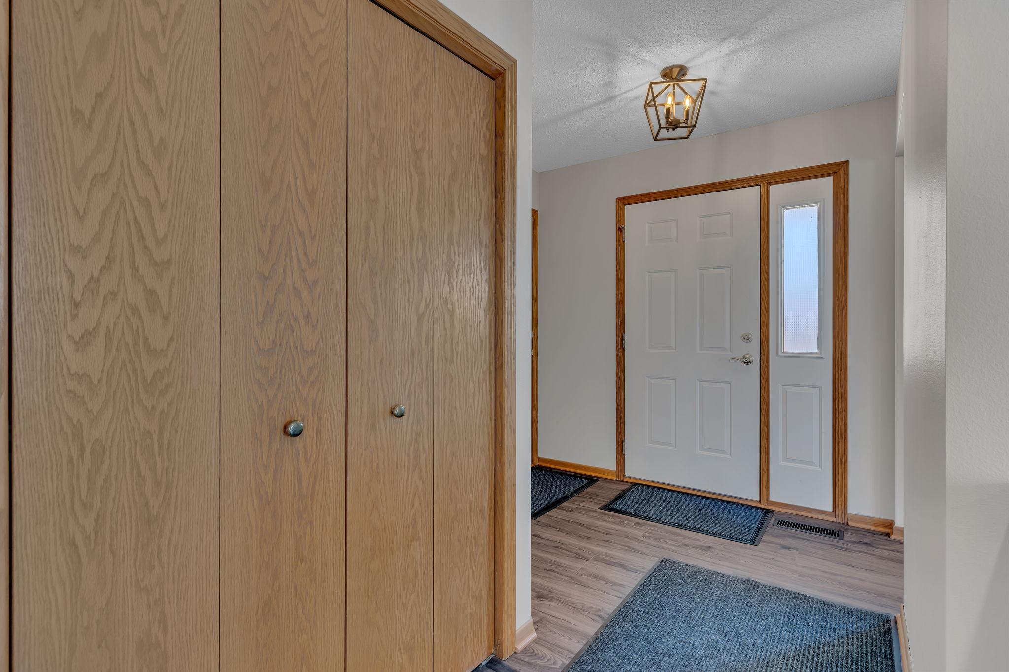 2608 10th Street Southwest Willmar, MN 56201 - Photo 18 of 31