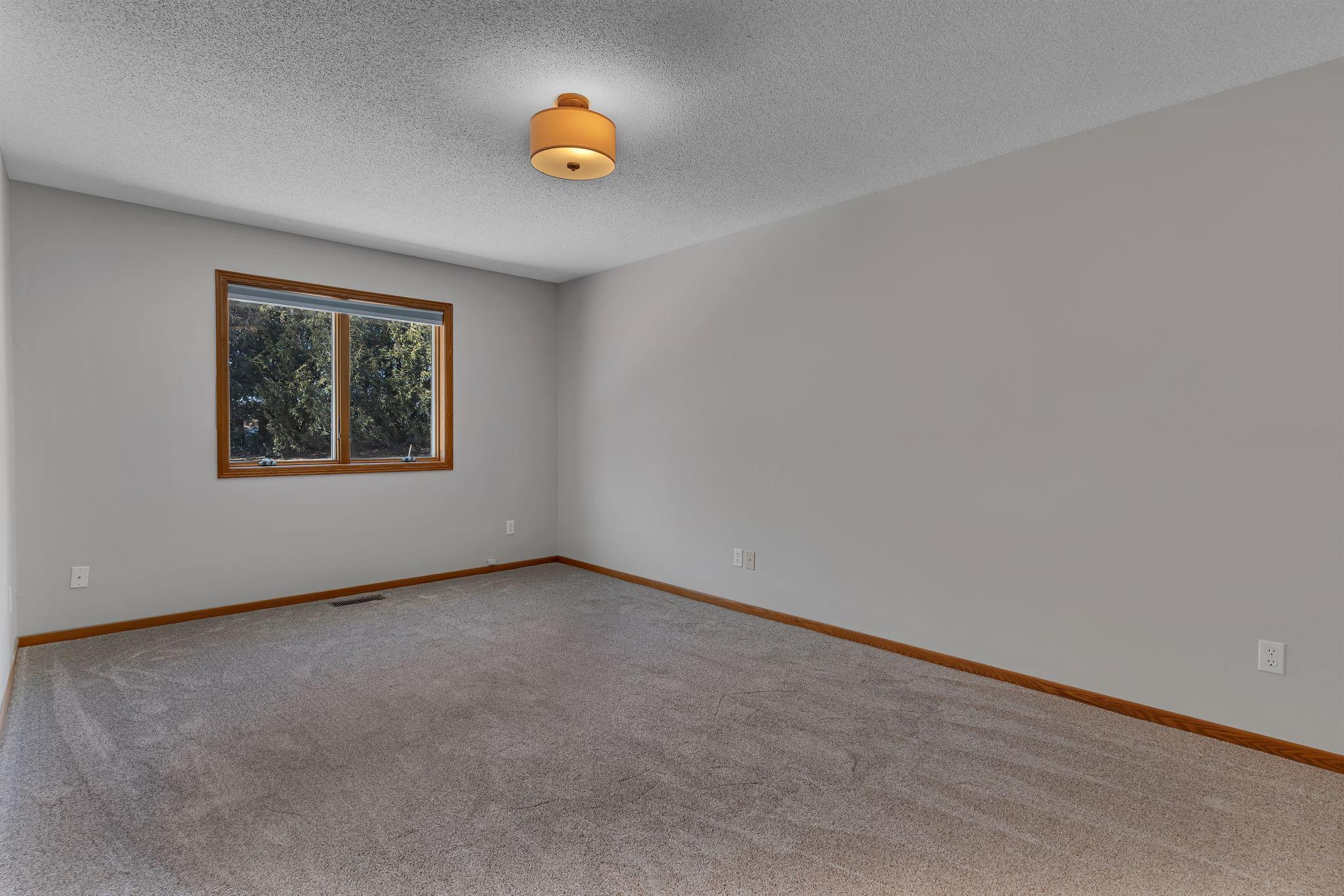 2608 10th Street Southwest Willmar, MN 56201 - Photo 19 of 31