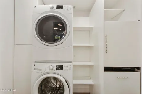 a close up view of a washer and dryer