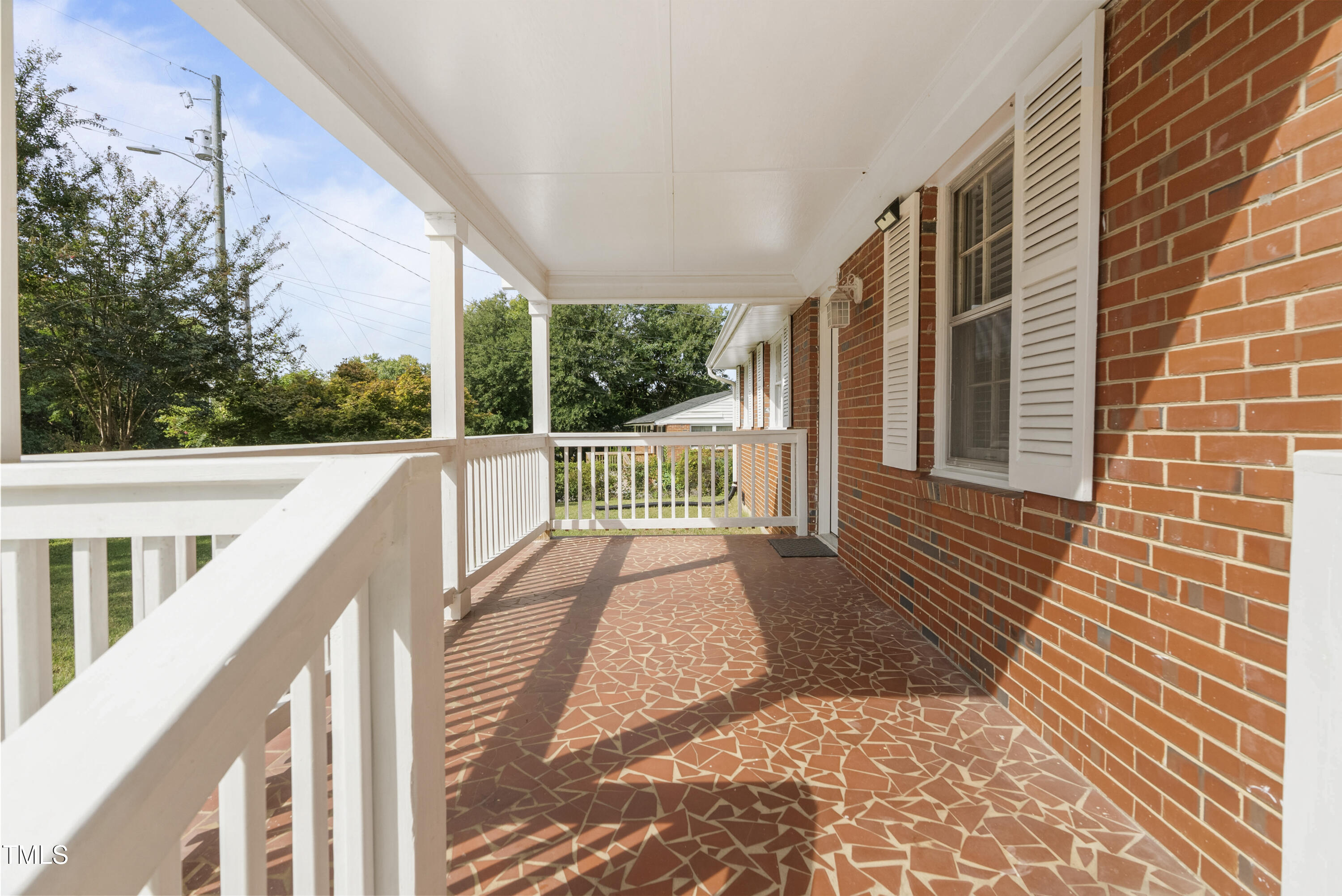 709 Fitzgerald Drive Raleigh, NC 27610 - Photo 6 of 30 709fitzgerald-43 (1)
