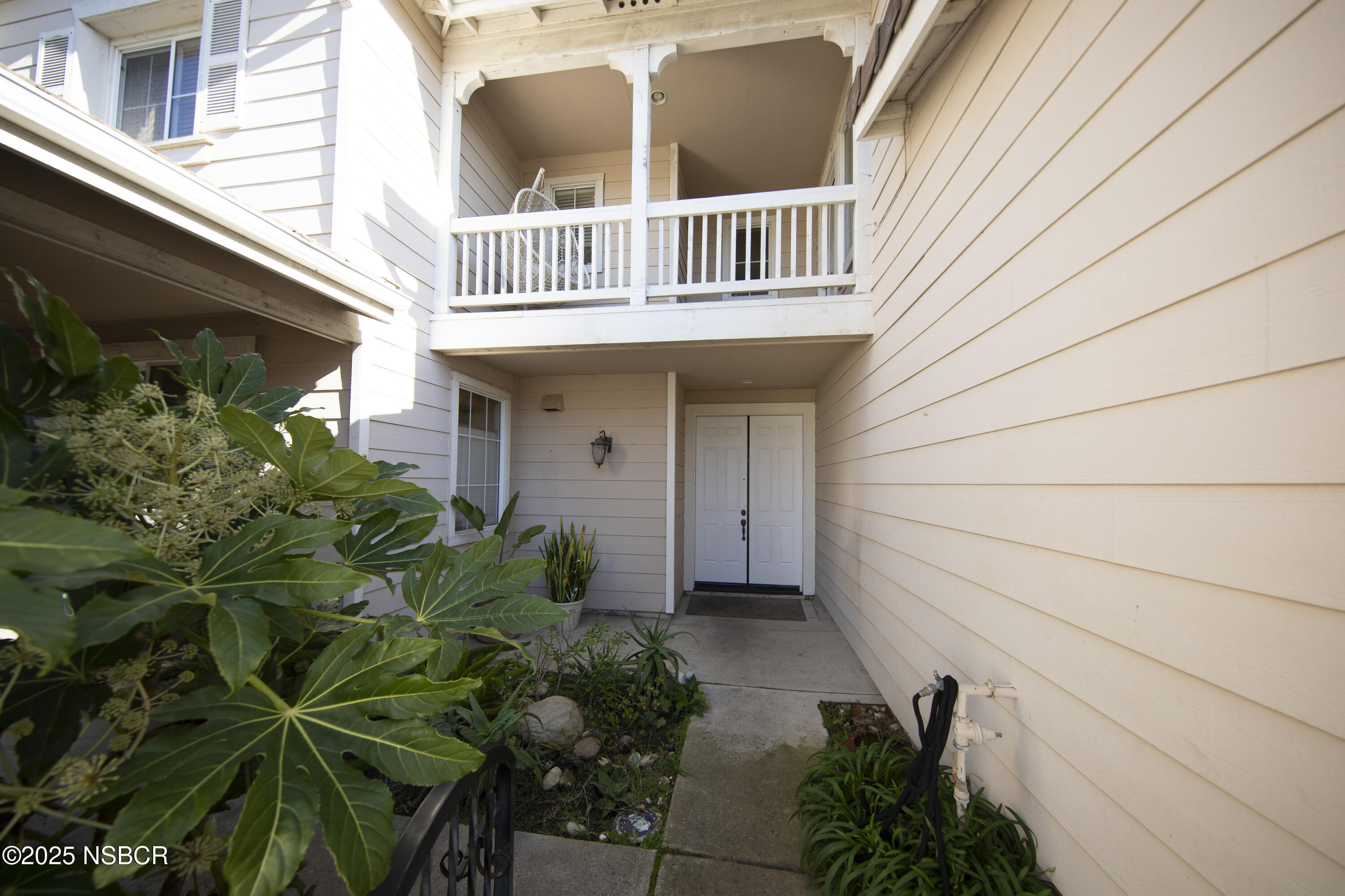 2324 Carrizo Lompoc, CA 93436 - Photo 2 of 62 Entrance Area