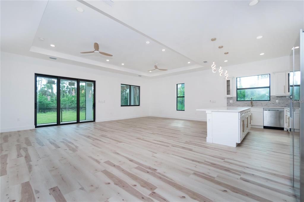 289 Albatross Road Rotonda West, FL 33947 - Photo 4 of 30