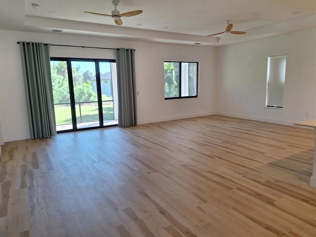 289 Albatross Road Rotonda West, FL 33947 - Photo 5 of 30