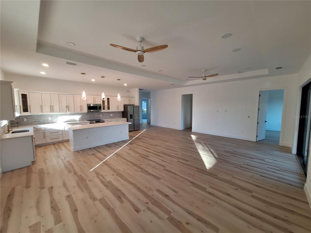 289 Albatross Road Rotonda West, FL 33947 - Photo 9 of 30