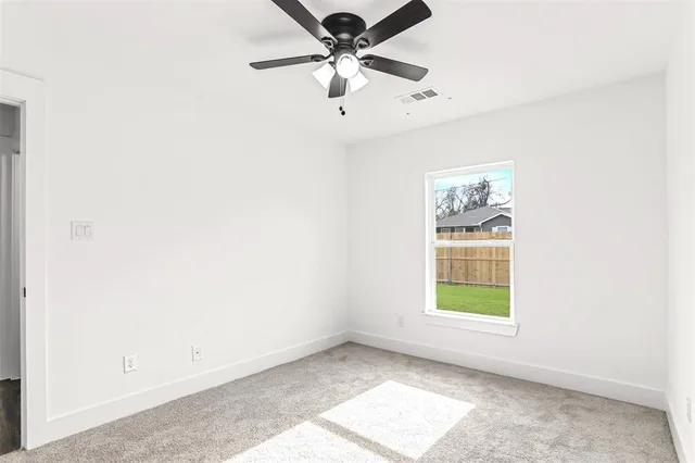 $1,695 | 1850 Stuart Street, Greenville, TX 75401