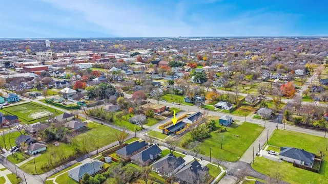 $1,695 | 1850 Stuart Street, Greenville, TX 75401