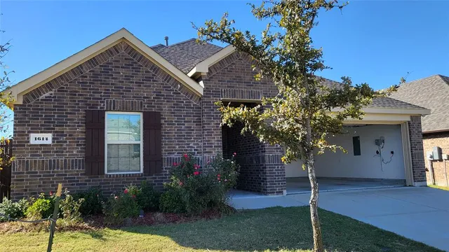 $2,200 | 1614 Silver Landing Trail, Princeton, TX 75407