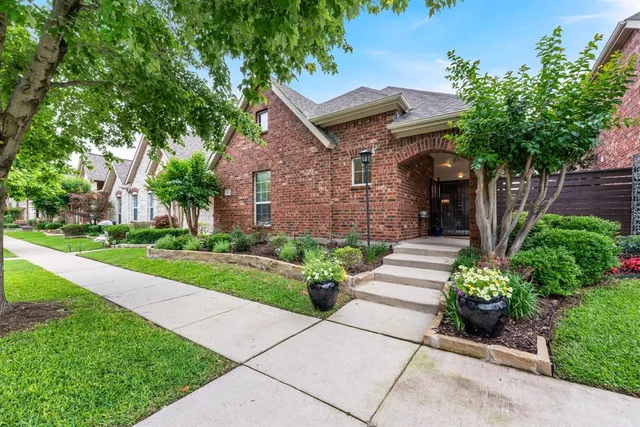 $2,600 | 7913 Southmark Drive, Frisco, TX 75035