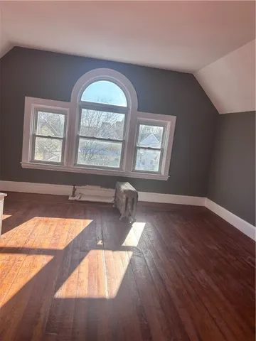 $2,000 | 181 Reynolds Avenue, Unit 3, Providence, RI 02905