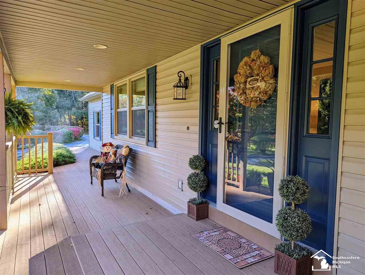 40457 Willis Road Belleville, MI 48111 - Photo 59 of 60 Trex Deck