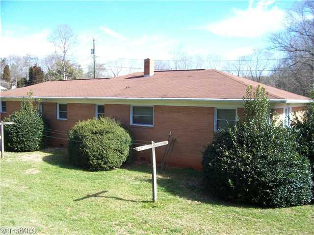 120 Queens Road Lexington, NC 27292 - Photo 7 of 8 Exterior Back.