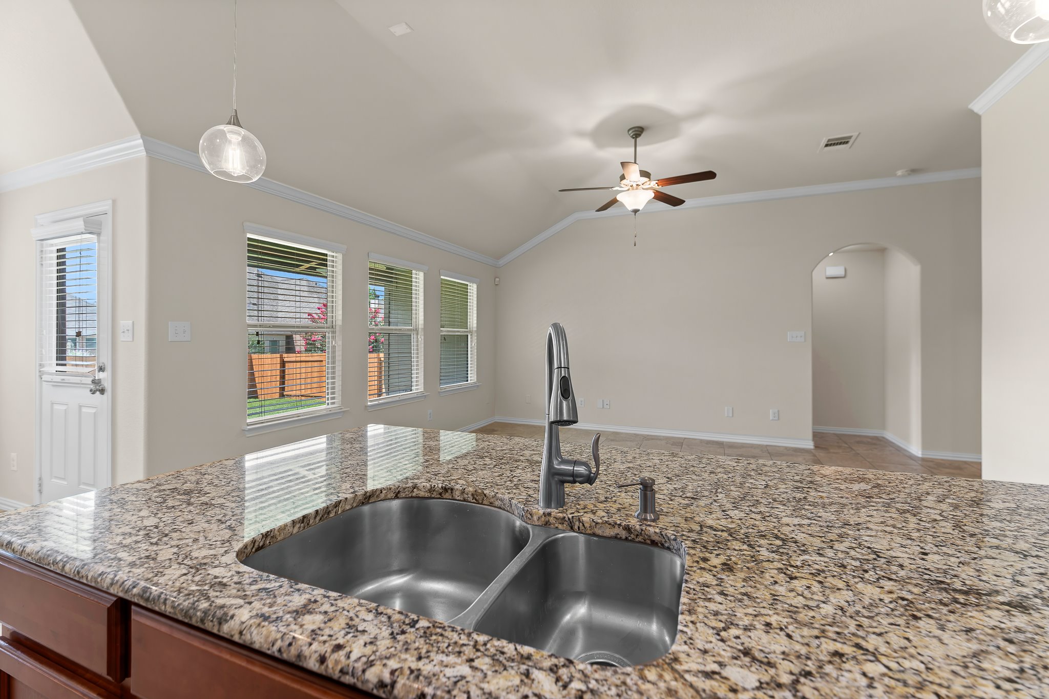 4517 Chestnut Meadows Bend Georgetown, TX 78626 - Photo 21 of 40