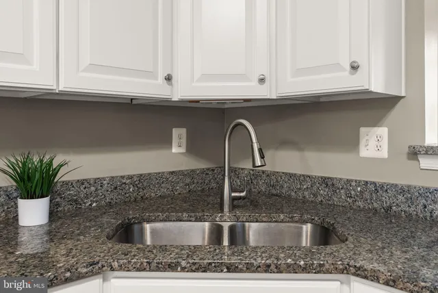 $449,000 | 6710 Tranquil Way, Elkridge, MD 21075