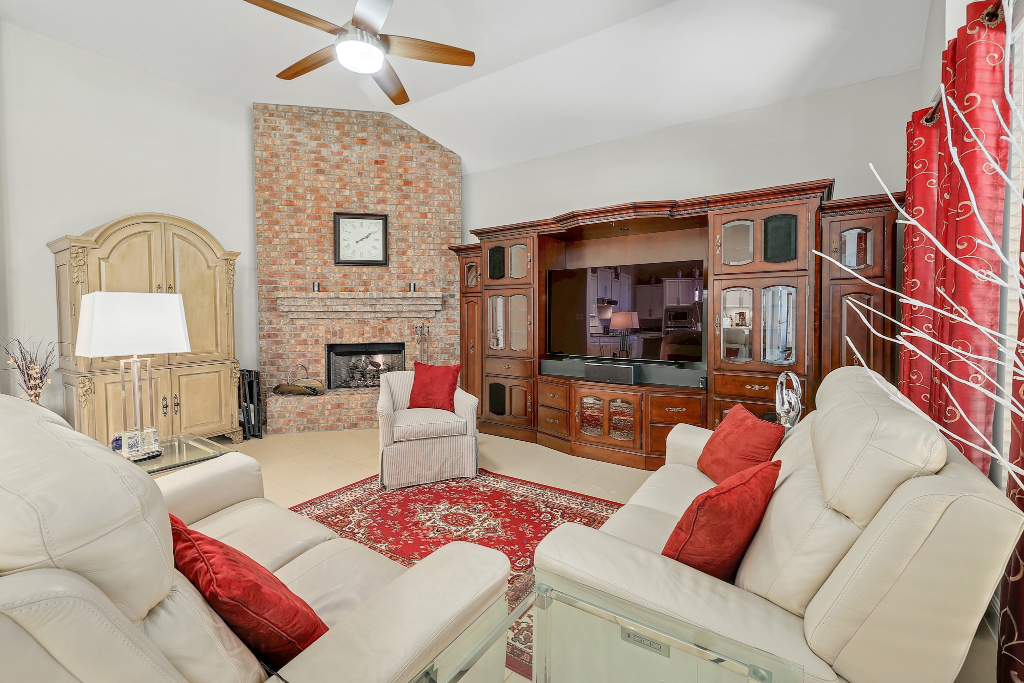 308 Bluehaw Drive Georgetown, TX 78628 - Photo 4 of 35