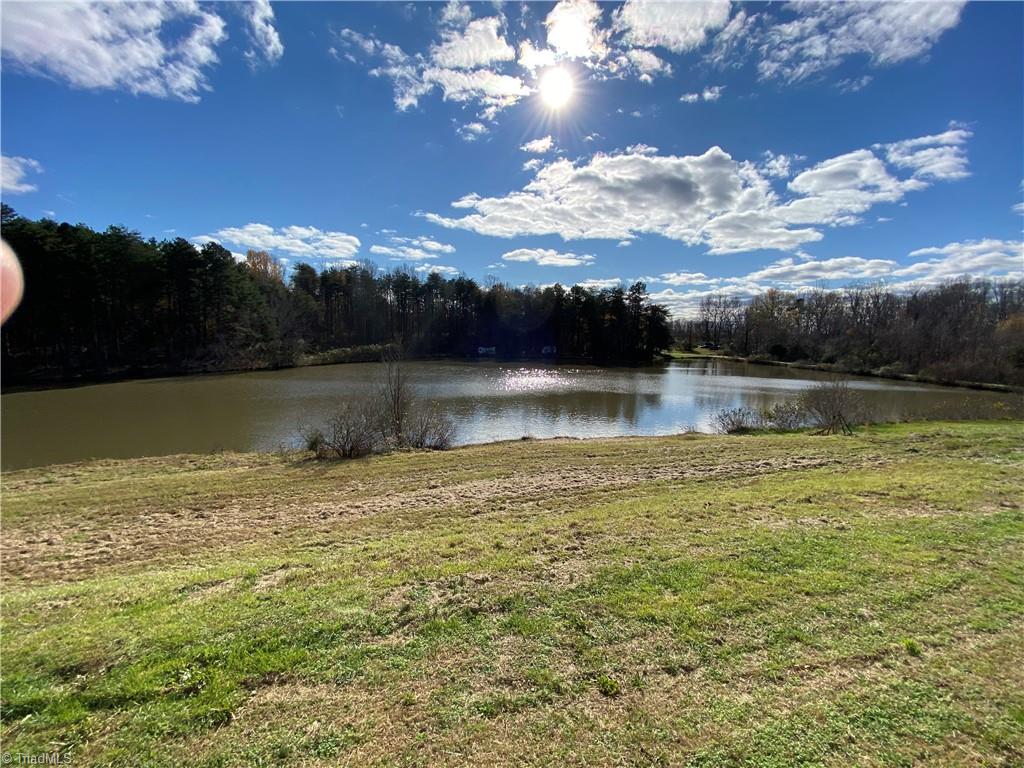 4768 Darr Road Trinity, NC 27370 - Photo 2 of 41