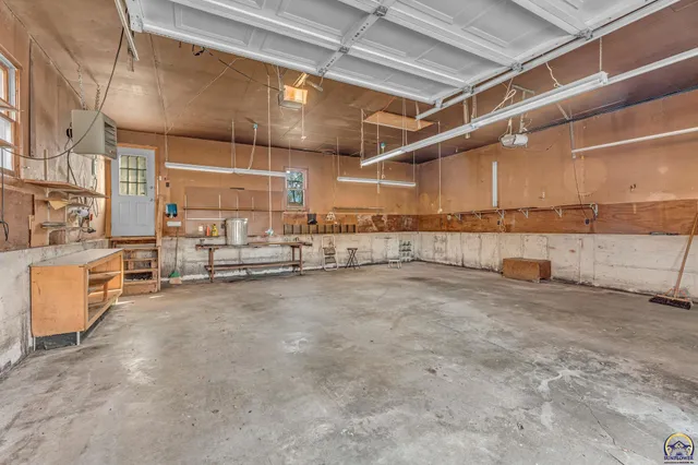 $174,900 | 2725 Southeast Pennsylvania Avenue, Topeka, KS 66605