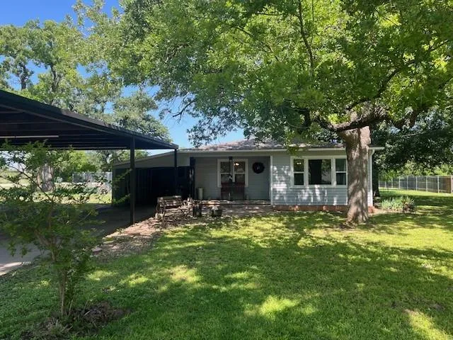 $375,000 | 214 Hemphill Street, Hico, TX 76457