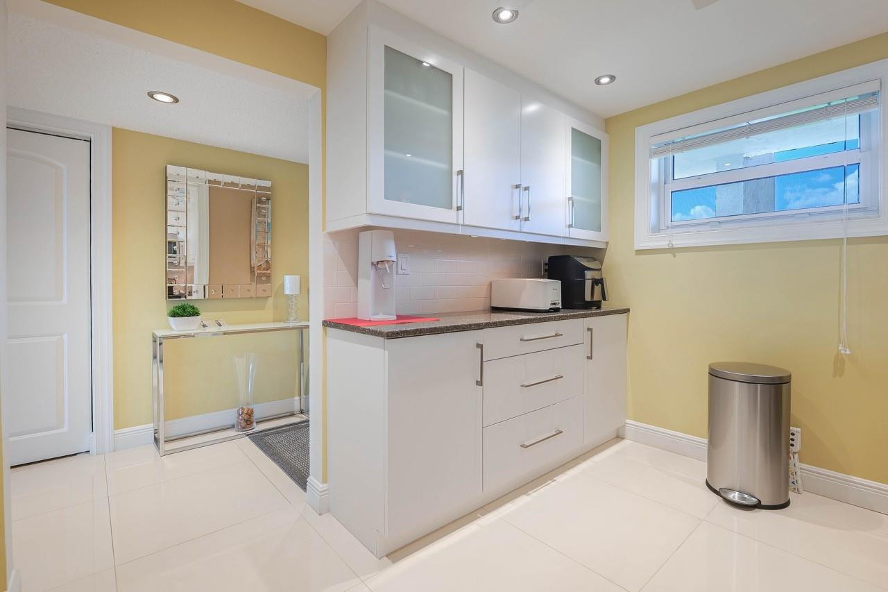 3930 Inverrary Boulevard, Unit 603D Lauderhill, FL 33319 - Photo 23 of 74 Photo 23