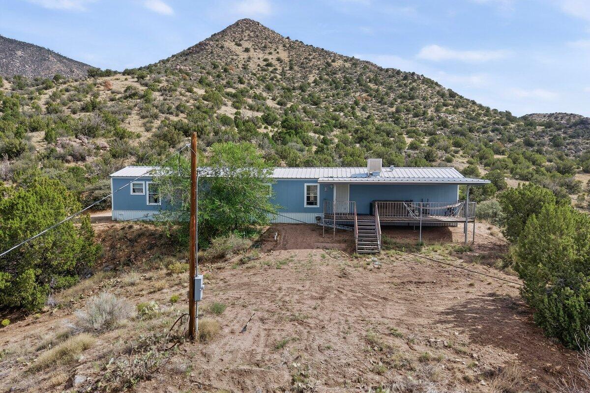 31 Atanacio Road Northeast Albuquerque, NM 87123 - Photo 1 of 43 Gallery Image 1