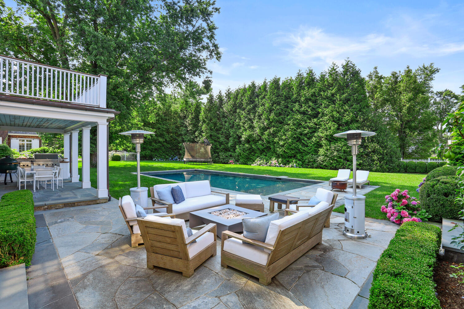 98 Pear Tree Point Road Darien, CT 06820 - Photo 34 of 42 a view of an outdoor sitting space