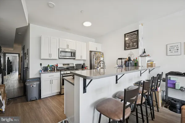 $2,695 | 124-28 Levering Street, Unit 2B, Philadelphia, PA 19127