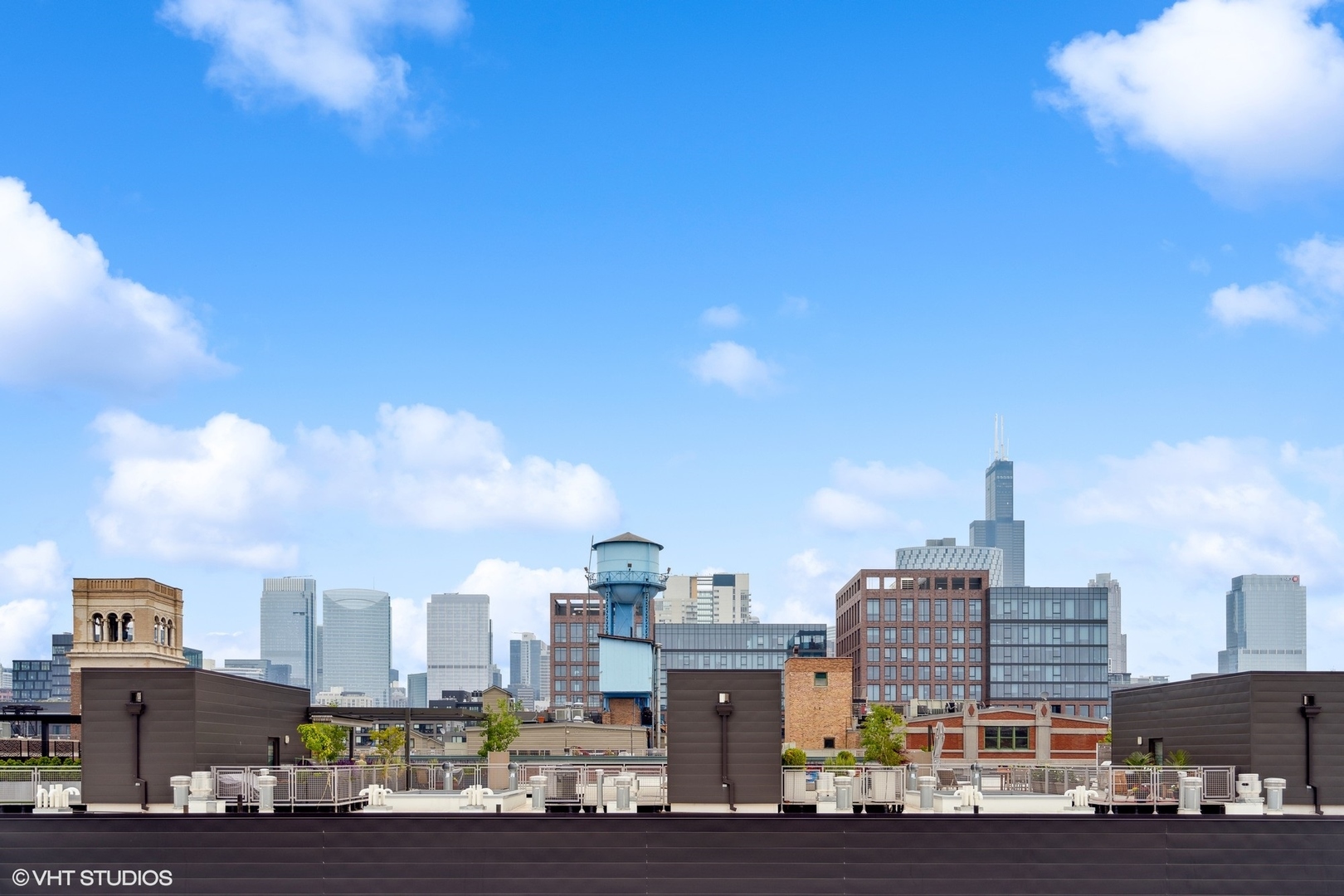 35 North Aberdeen Street, Unit PHS Chicago, IL 60607 - Photo 29 of 38 a city view with tall buildings