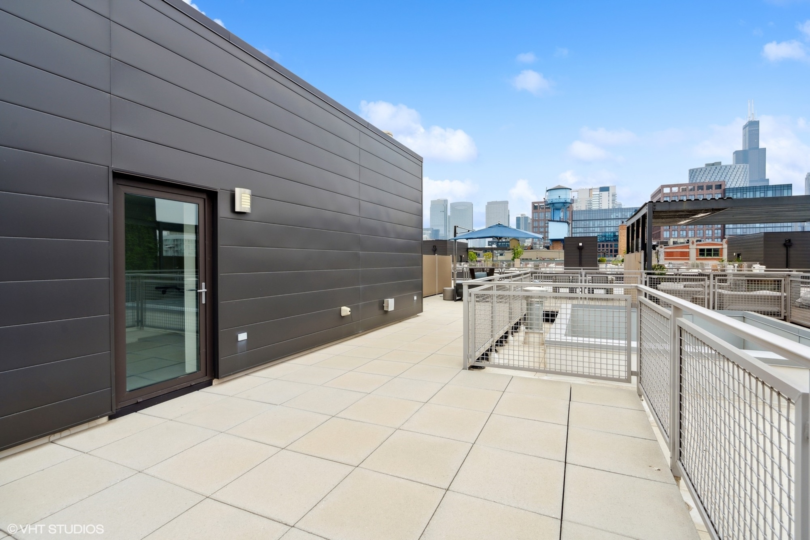 35 North Aberdeen Street, Unit PHS Chicago, IL 60607 - Photo 30 of 38 a picture of a city view