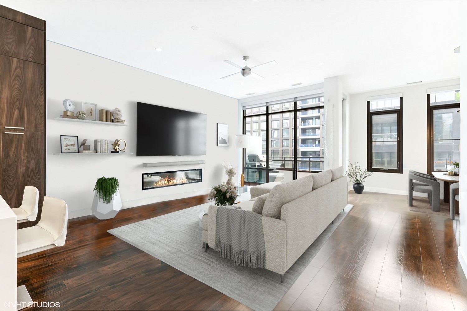 35 North Aberdeen Street, Unit PHS Chicago, IL 60607 - Photo 4 of 38 a living room with furniture and a flat screen tv