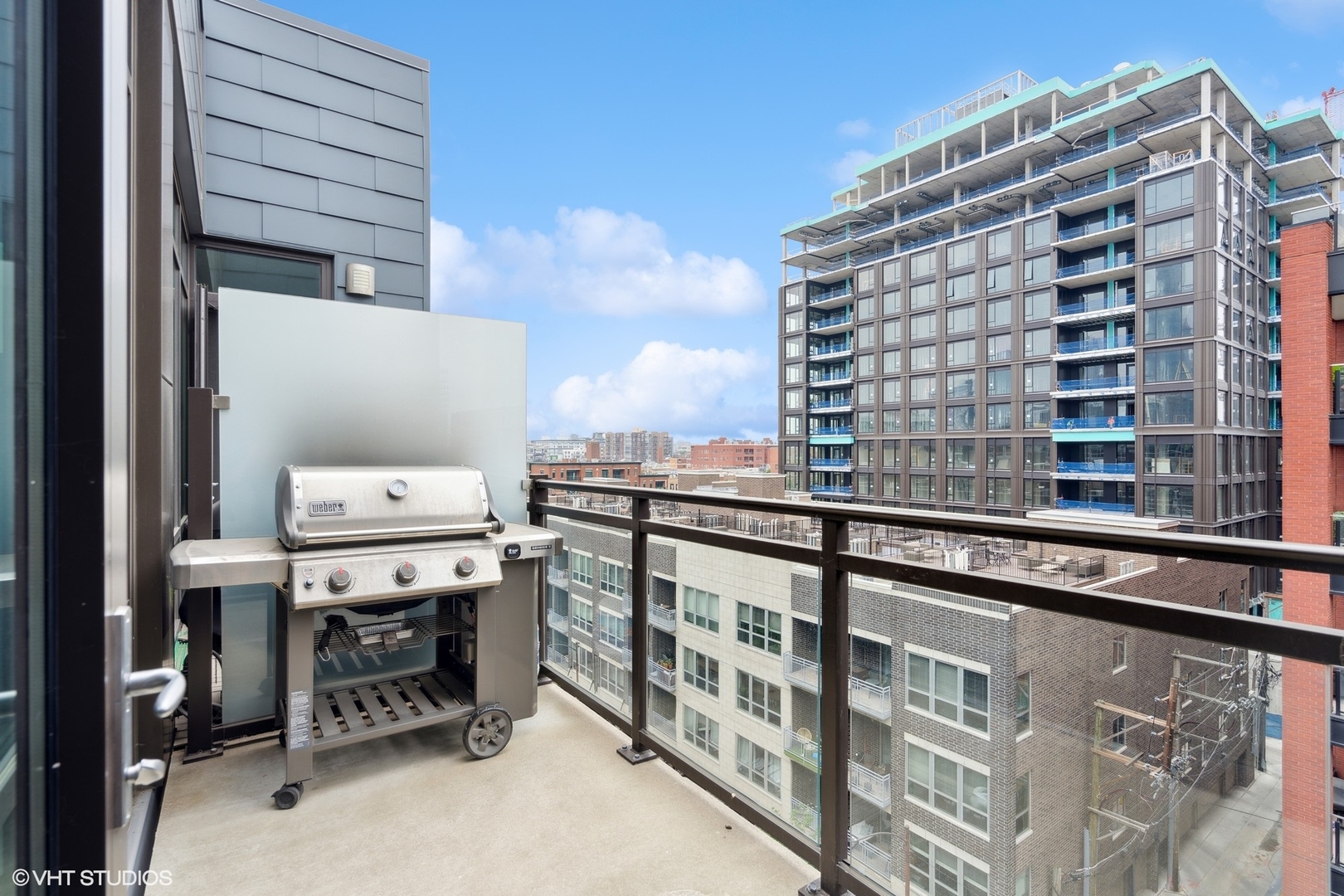 35 North Aberdeen Street, Unit PHS Chicago, IL 60607 - Photo 6 of 38 a view of a balcony with an outdoor space