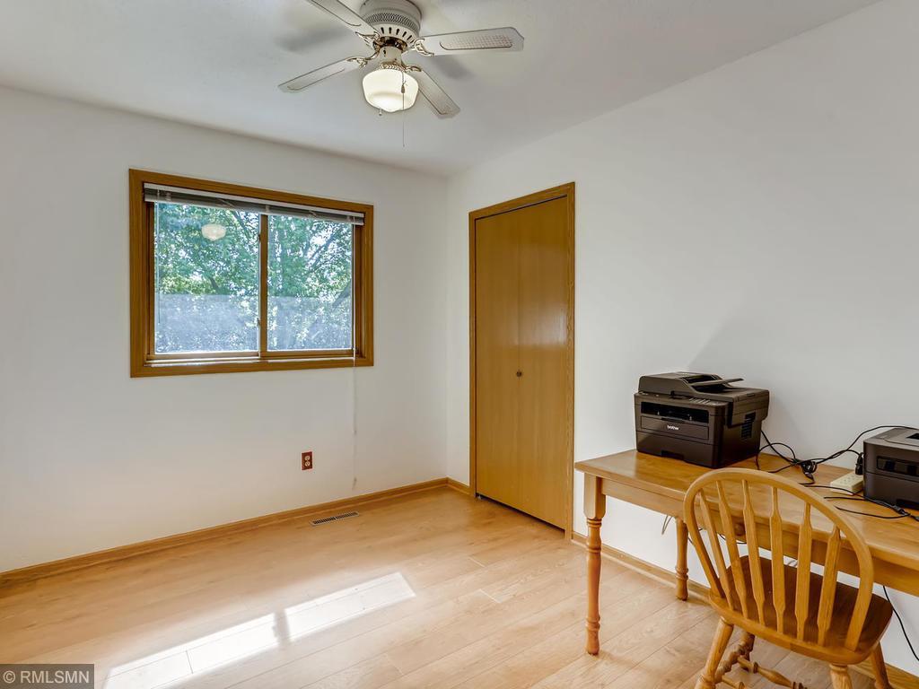 4943 Heather Ridge Road North Oakdale, MN 55128 - Photo 13 of 28 Gallery Image 13
